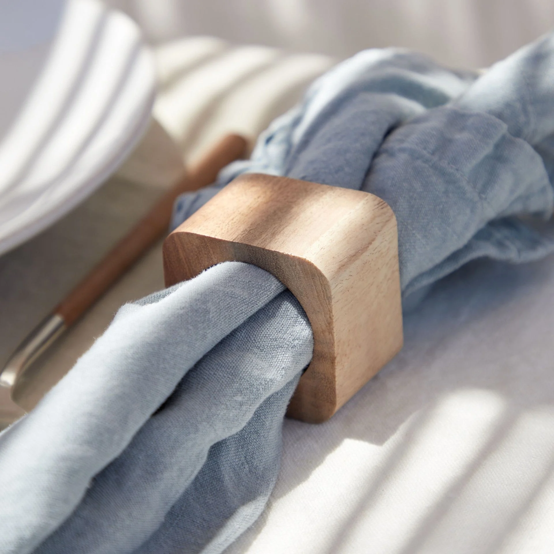 Wood Square Napkin Rings (Set of 4)