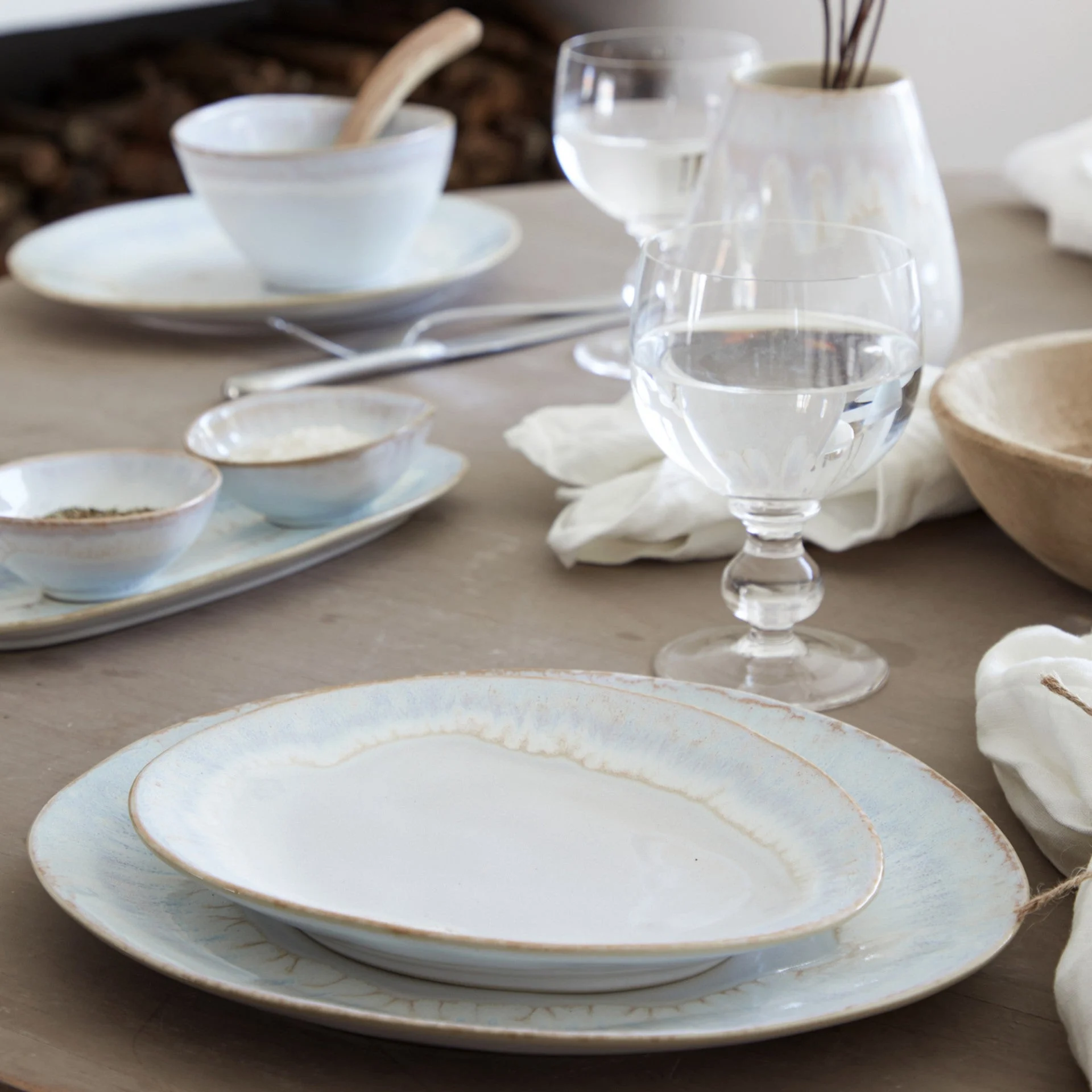 Brisa Oval 8" Salad Plate