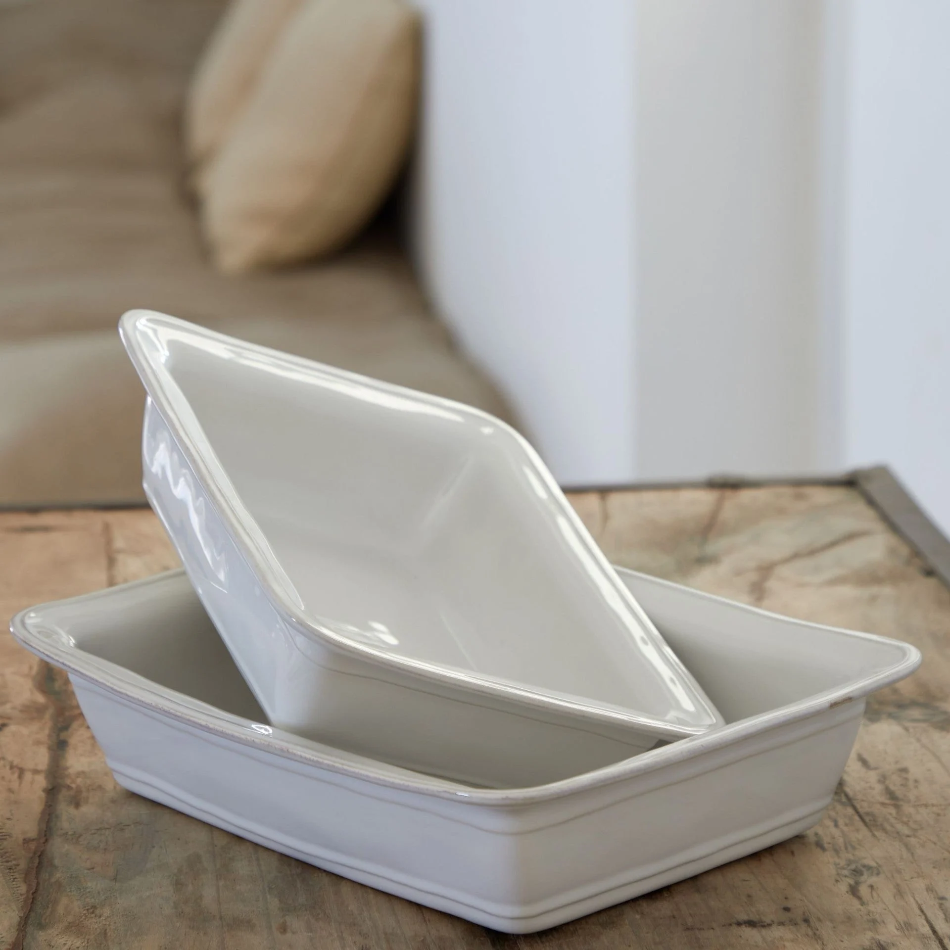 Fontana Rectangle Baker