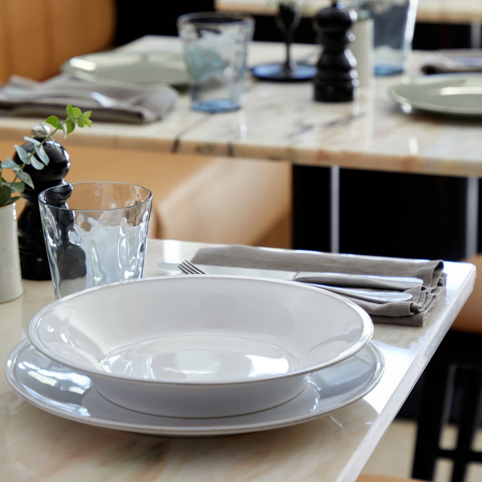 Friso 10" Pasta Plate