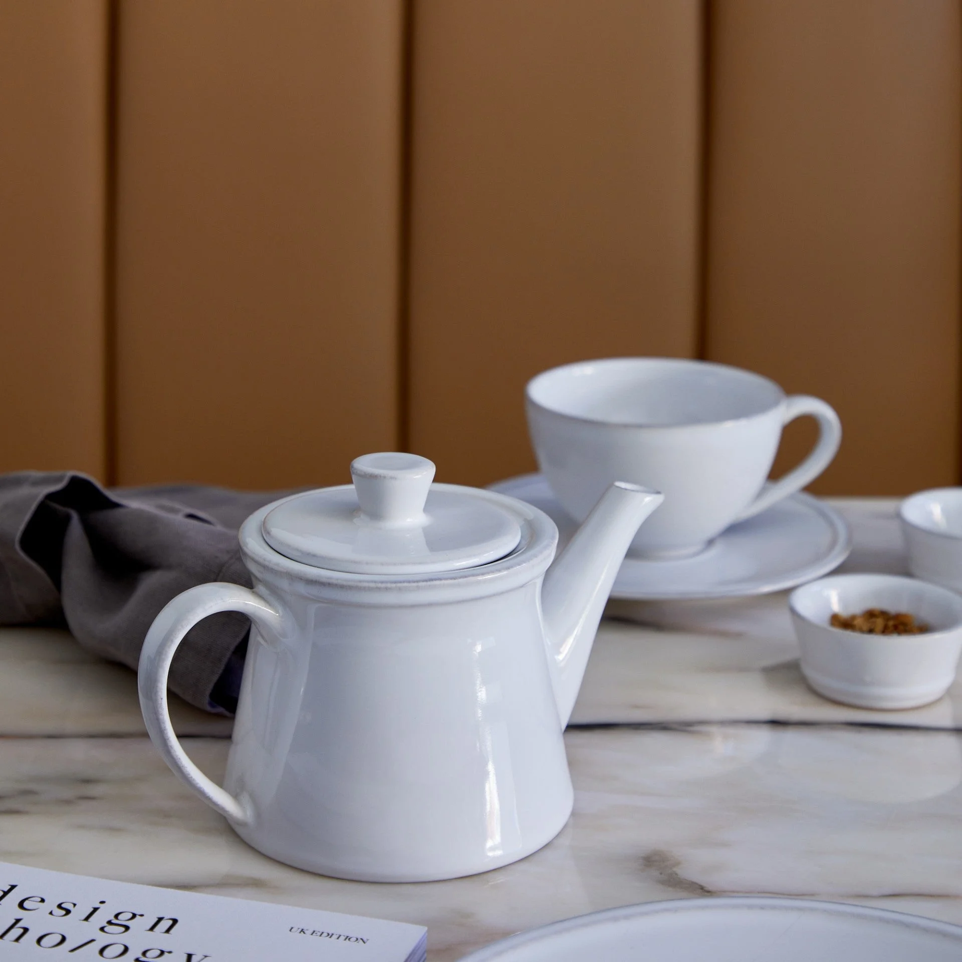 Friso 17oz Tea Pot