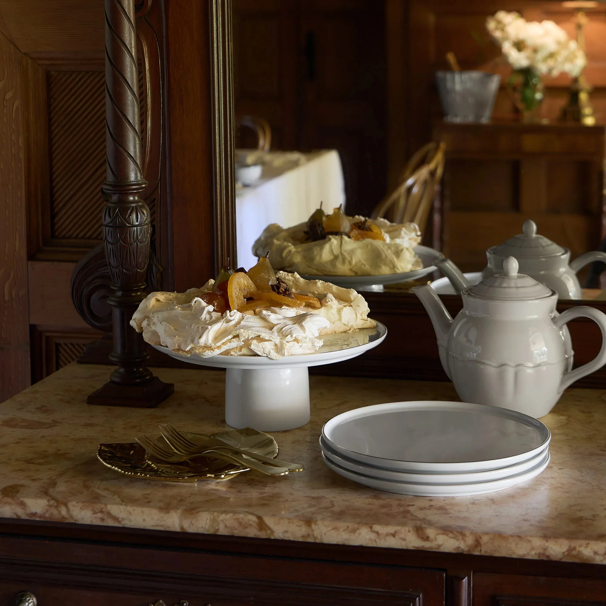 Resonance Porcelain Round Salad/Dessert Plate