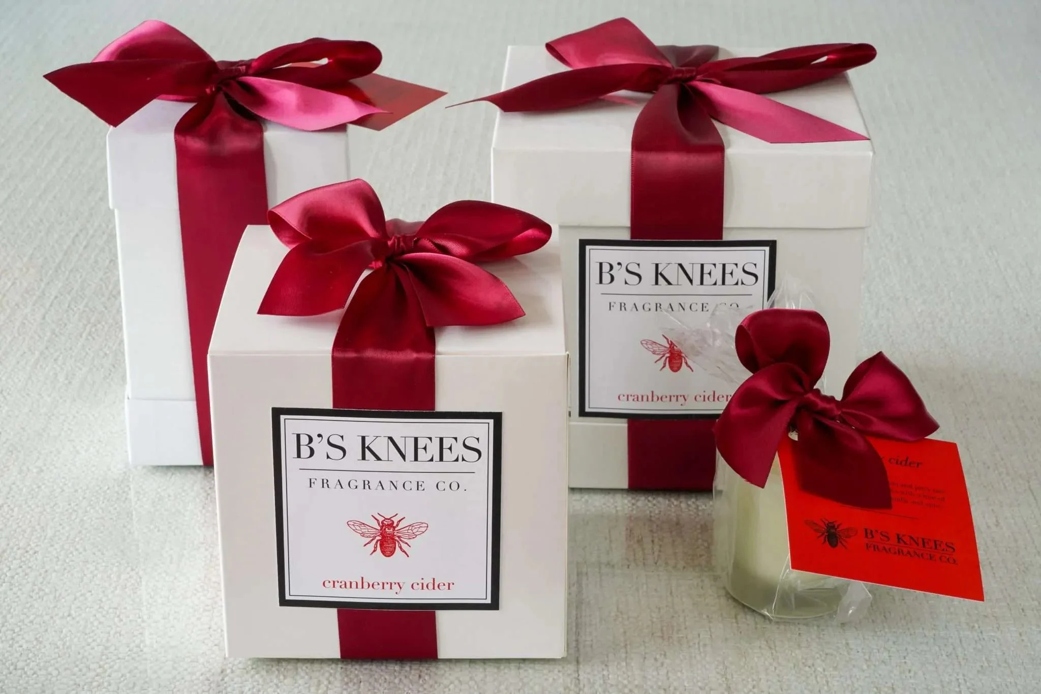 B’s Knees Cranberry Cider White 1-Wick Candle