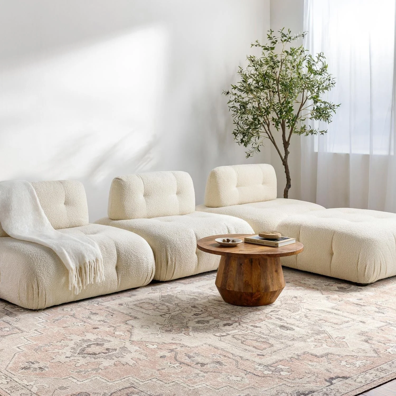 Livabliss Elle Updated Traditional Medallion Area Rug