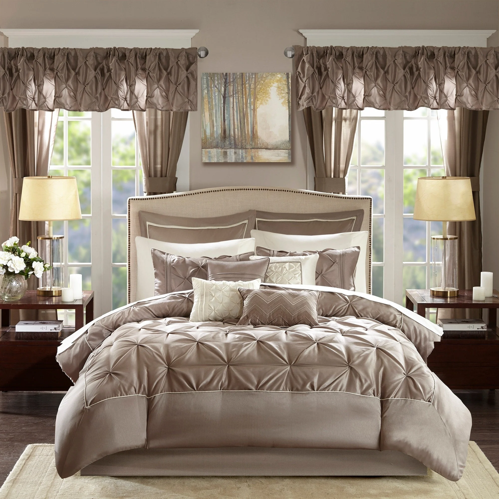 Madison Park Essentials Loretta 24-Piece Room in a Bag with Window Panels and Sheet Set