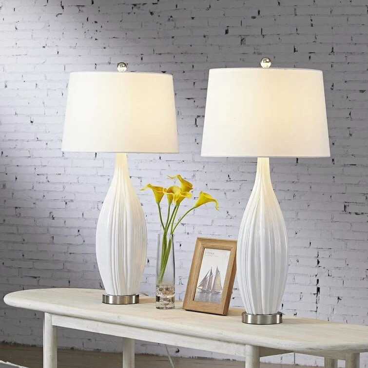 31 Standard White Porcelain Table Lamp Set (Set Of 2) (Set of 2)