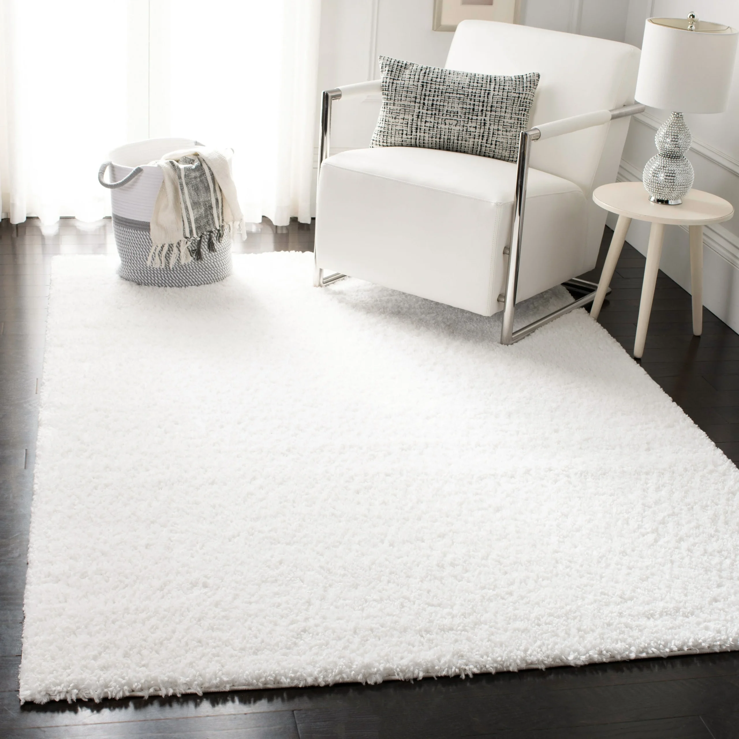 SAFAVIEH August Wilhelma Shag Solid 1.2-inch Thick Area Rug