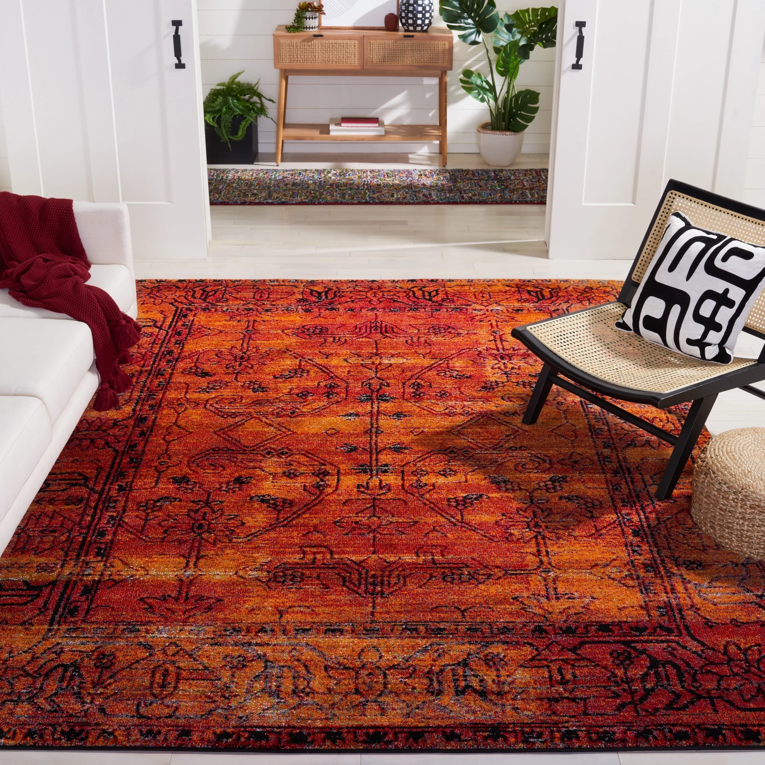 SAFAVIEH Vintage Hamadan Selma Oriental Distressed Rug