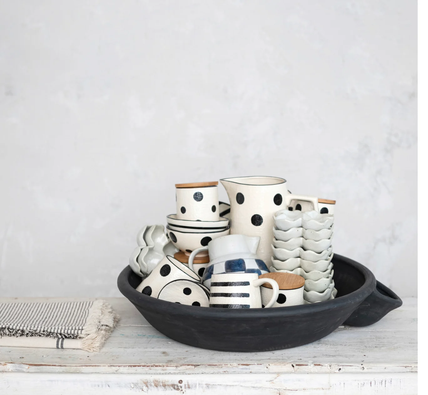 Decorative Vintage Reproduction Clay Dahi Bowl