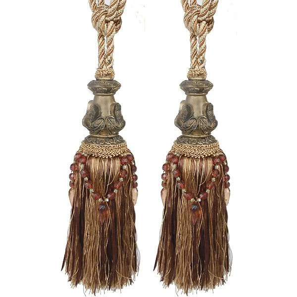 Courtier Tassel