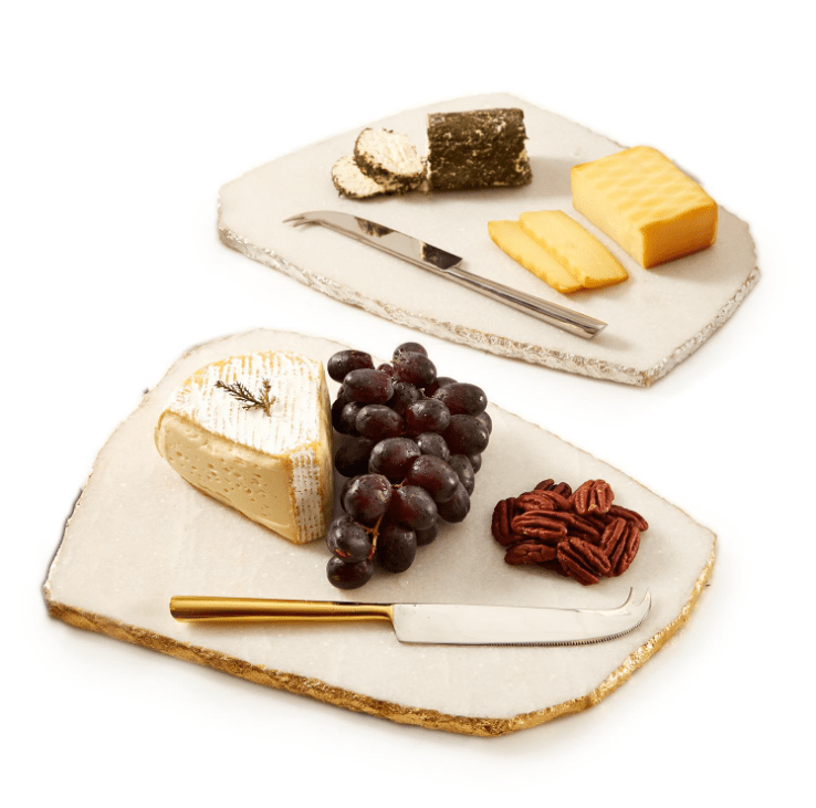 WHITE MARBLE CHEESE PLATE WITH KNIFE