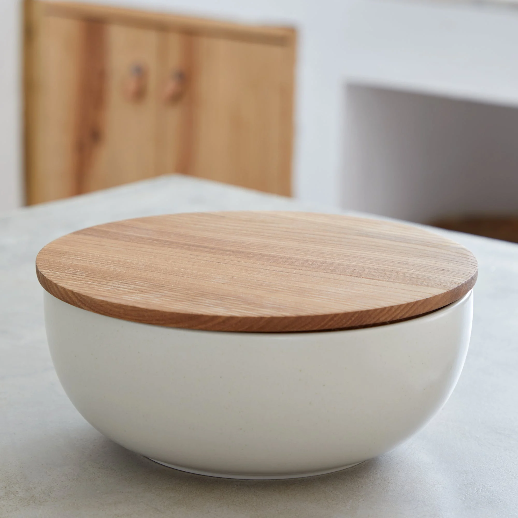 Pacifica 10" Serving Bowl with Lid