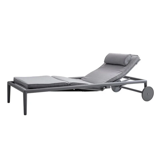 Conic Sunbed with Gas Spring