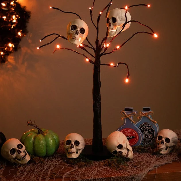 3.5" Skull Head Halloween Decorations 6-Pack